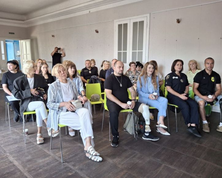 У Чернівцях говорили про реінтеграцію ветеранів та ветеранок
