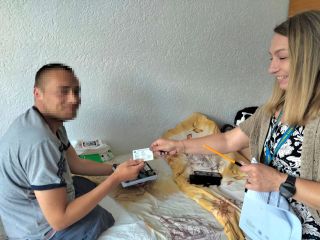 Паспорт для Героя України
