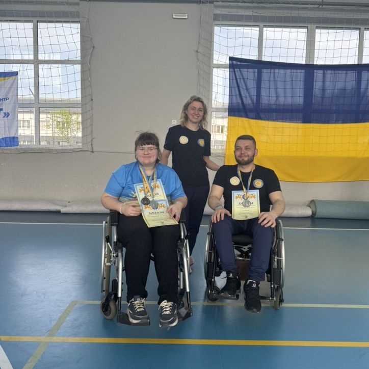 Паралімпійська призерка з Львівщини оновила паспорт громадянина України
