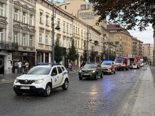 Вічна слава і світла памʼять про Захисників та Захисниць України, які стали міцним щитом для України