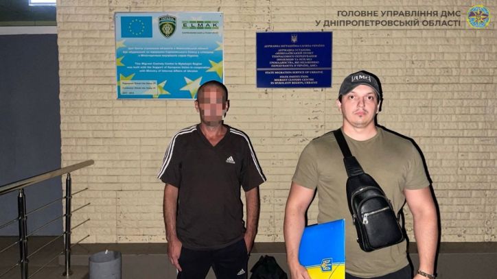 Ухвалили рішення про примусове видворення з України громадянина Узбекистану, який щойно звільнився з місць позбавлення волі