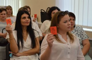 Вдосконалюємо комунікацію: працівники ЦПМУ ДМС відпрацьовують навички спілкування без конфліктів