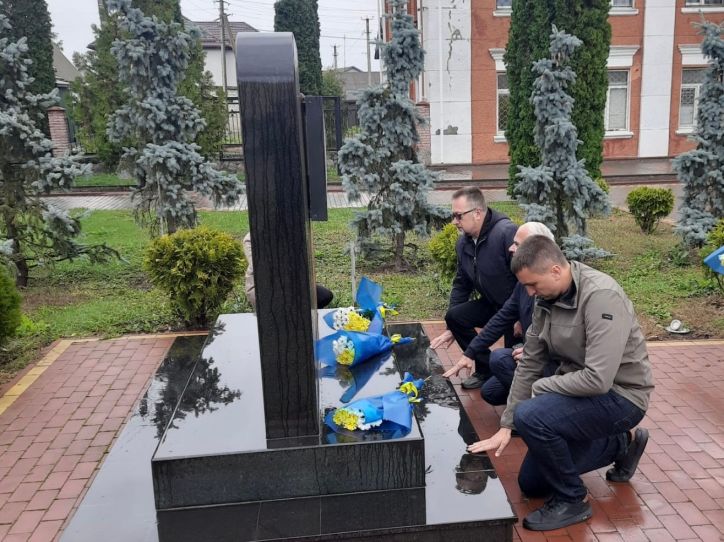 УДМС у Вінницькій області привітало військових з нагоди Дня захисників і захисниць України