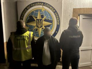 На Вінниччині прийняли рішення про примусове видворення щодо іноземця, який порушував міграійне законодавство
