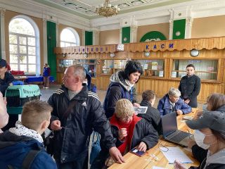 Міграційна служба Рівненщини допомагає евакуйованим з прифронтових регіонів