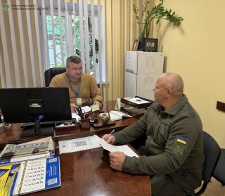 Сприяння доступу до адміністративних послуг для осіб в установах виконання покарань