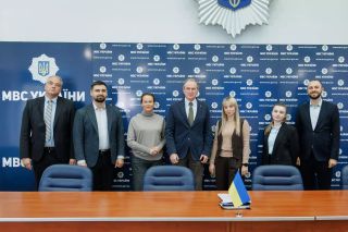 Посилення співпраці з МОМ у сфері міграційної політики та управління кордонами