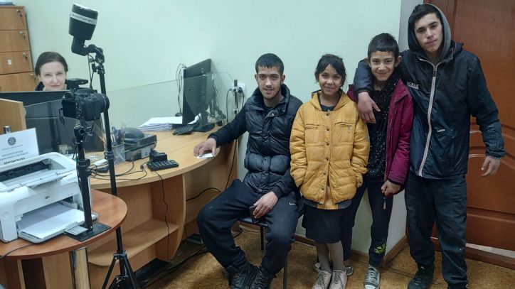 Міграційники Рівненщини продовжують  документування представників ромської спільноти