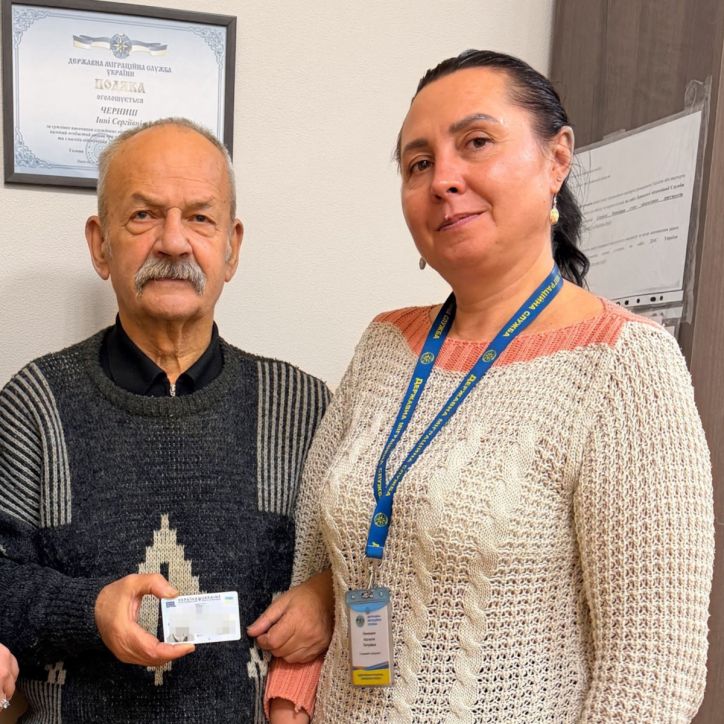 У Києві відновили паспорт громадянину, який постраждав від обстрілів