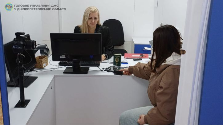 У Кривому Розі виявили громадянку Азербайджанської республіки в якої закінчився дозволений їй термін перебування на території України