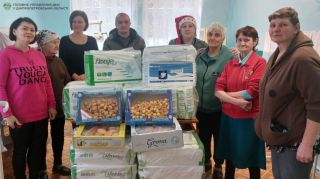 Святий Миколай завітав до геріатричного пансіонату разом із працівниками ДМС