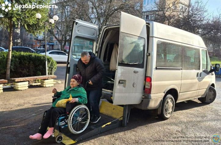 Спільна робота заради людини: вражаюча історія документування 80-річної мешканки Знам’янки