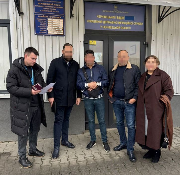 В Чернівцях примусово повернуть п’ятьох іноземців
