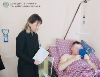 Безбар’єрність у дії: військовослужбовцю оформлено закордонний паспорт у медичному закладі