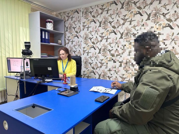 Новий громадянин України — нова історія