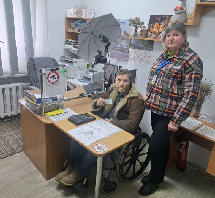 Родинна підтримка та безбар’єрний сервіс: історія оформлення першого у житті паспорта!