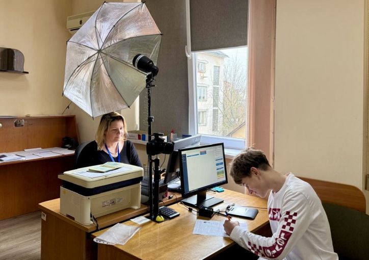 Перша ID-картка - крок до НМТ без зайвого стресу