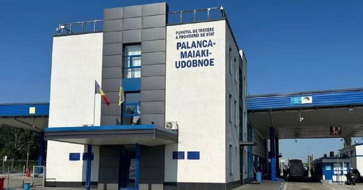 Дорога в один бік: чому 20 років життя в Україні закінчилися депортацією?