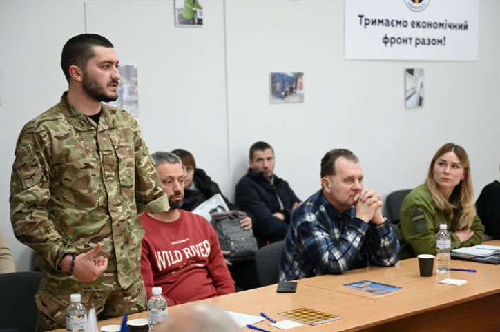 У Чернівцях обговорили питання працевлаштування ветеранів