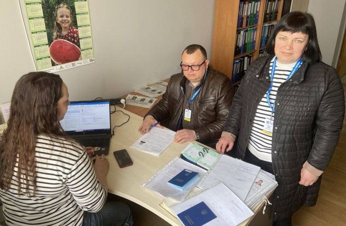 Міграційники Тернопільщини перевіряють дотримання міграційного законодавства, на підприємствах, де працевлаштовані іноземці