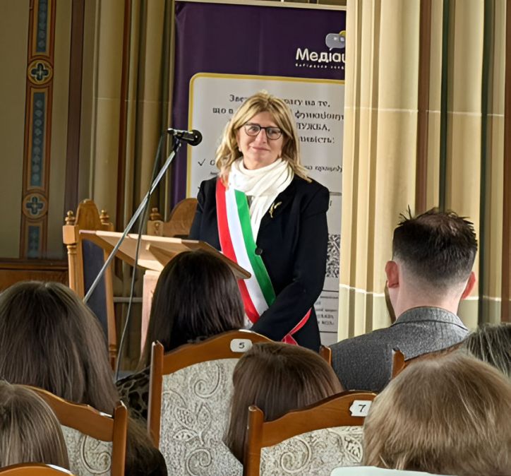 Міграційники долучилися до обговорення проблем відновних громад