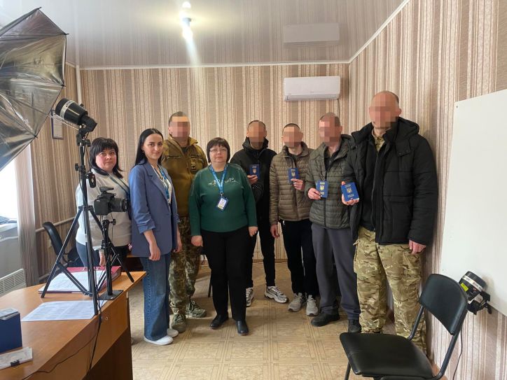 Повернення додому: продовжуємо документувати звільнених з полону захисників