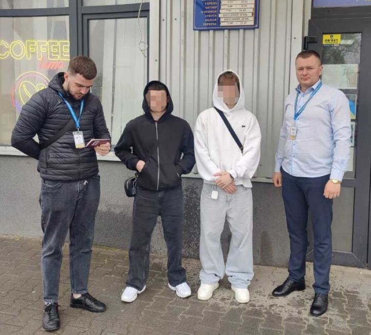 У Чернівцях виявили порушників міграційного законодавства: чотирьох іноземців примусово повернуть