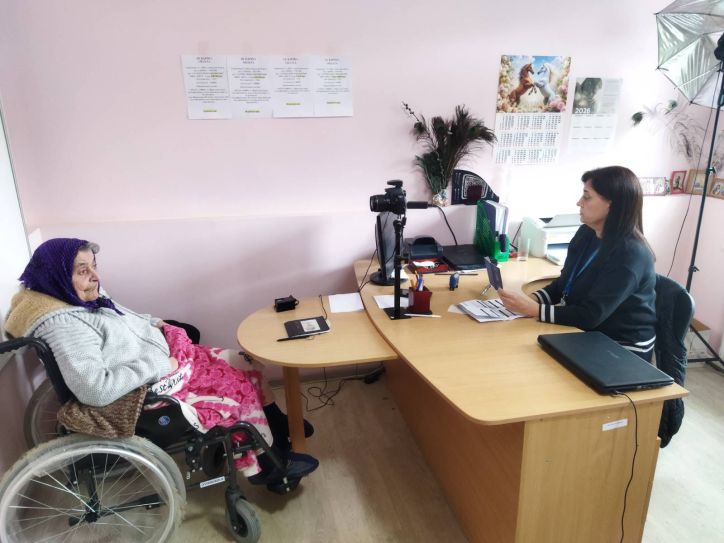 У 90 років — назустріч першій подорожі за кордон