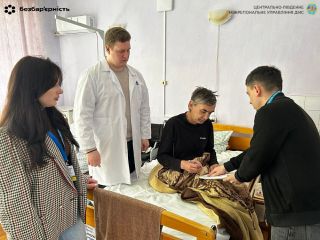 Без бар’єрів: паспорт оформили пацієнту в лікарні