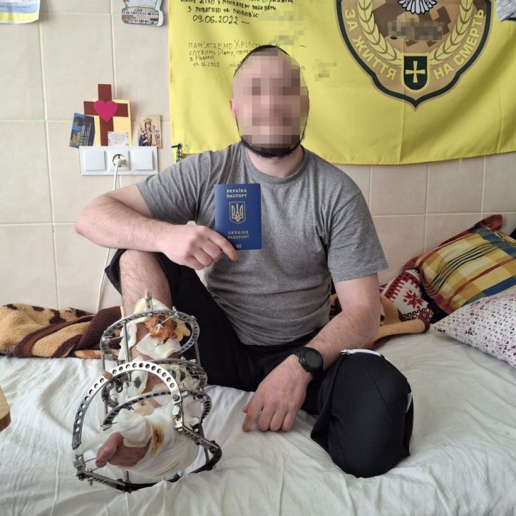 У Чернівцях оформлено закордонні паспорти двом військовослужбовцям