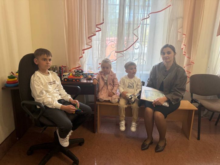 Оформити паспорти для всієї родини — швидко та зручно!