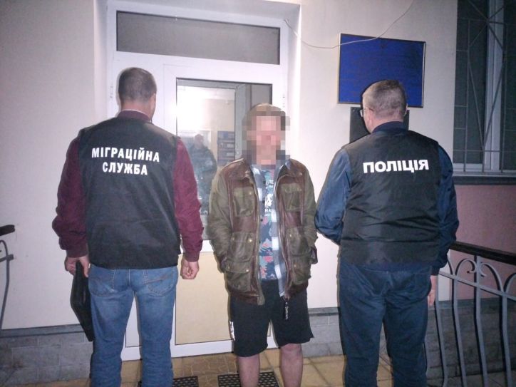 Ухилявся від виїзду: на Полтавщині виявивили неврегульованого мігранта
