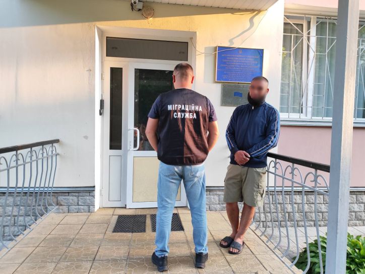 На Полтавщині в рамках операції «Мігрант» затримали громадянина Туркменістану