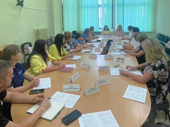 На Харківщині обговорили питання протидії торгівлі людьми та домашньому насильству