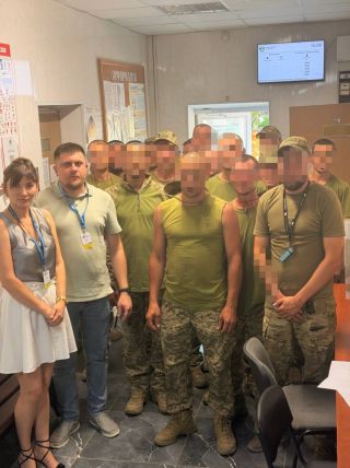Документи без зайвого очікування — для тих, хто щодня боронить Україну