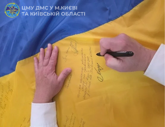 «АРТ-ТИЛ» у Печерському відділі ЦМУ ДМС: мистецтво, що об’єднує заради України