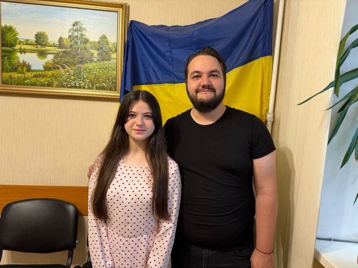 Перший крок у доросле життя: у Київському відділі оформлено перший паспорт для дівчинки-сироти