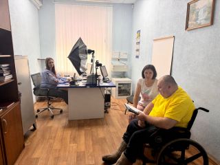 Безбар’єрність у дії: коли доступ до послуг — без перешкод!
