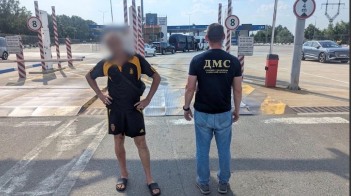 Порушення міграційного законодавства: іноземця видворено з України