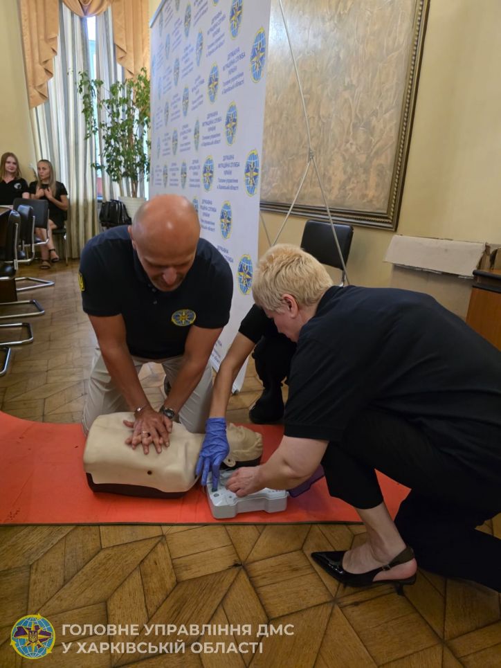 Принципи, що рятують життя: у ГУ ДМС у Харківській області відбувся навчальний семінар