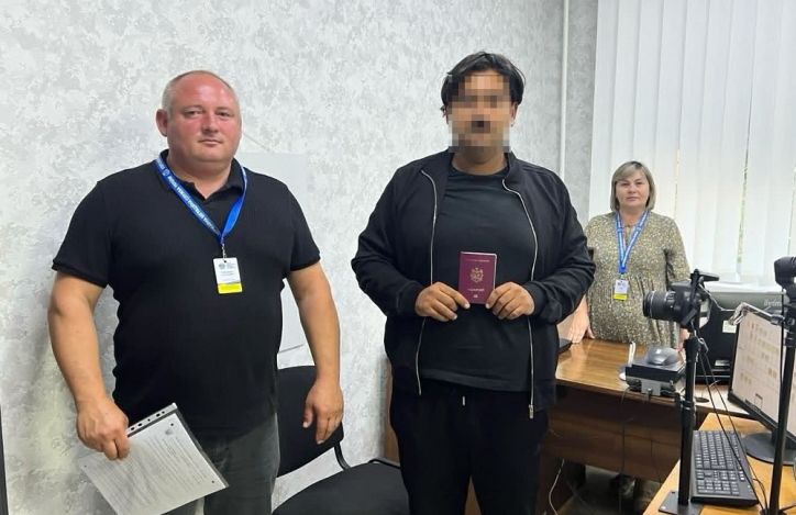 Використовував два паспорти: на Кіровоградщині іноземець перевищив строк перебування