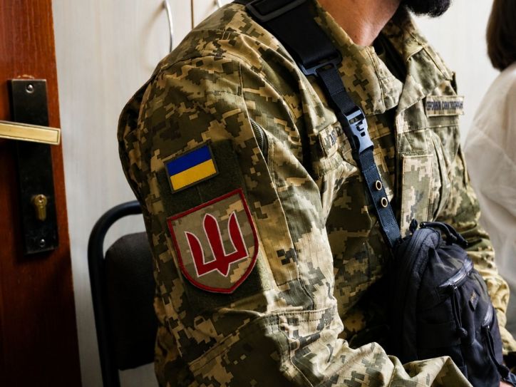 Посвідки для іноземних військовослужбовців: міграційна служба та Центр рекрутингу координують спільну роботу