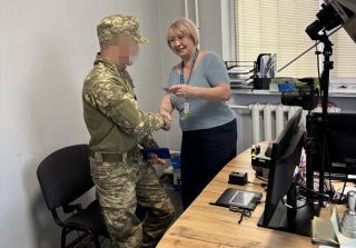 Військовослужбовці оформлюють ID-картки