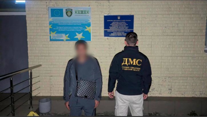 На Одещині виявлено громадянина Азербайджану, який не виконав рішення про примусове повернення