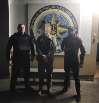 На Закарпатті виявлено іноземця, який не мав документів на законне перебування в Україні