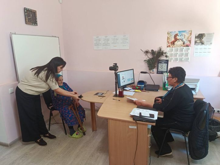 Без бар’єрів та з турботою: паспорт у будь-якому віці