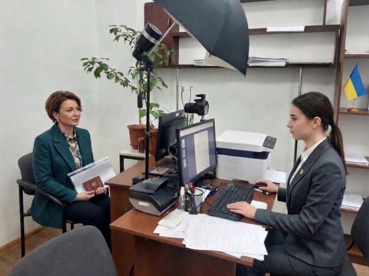 На Буковині під час операції «Мігрант» двох іноземок примусово повернули до країн походження