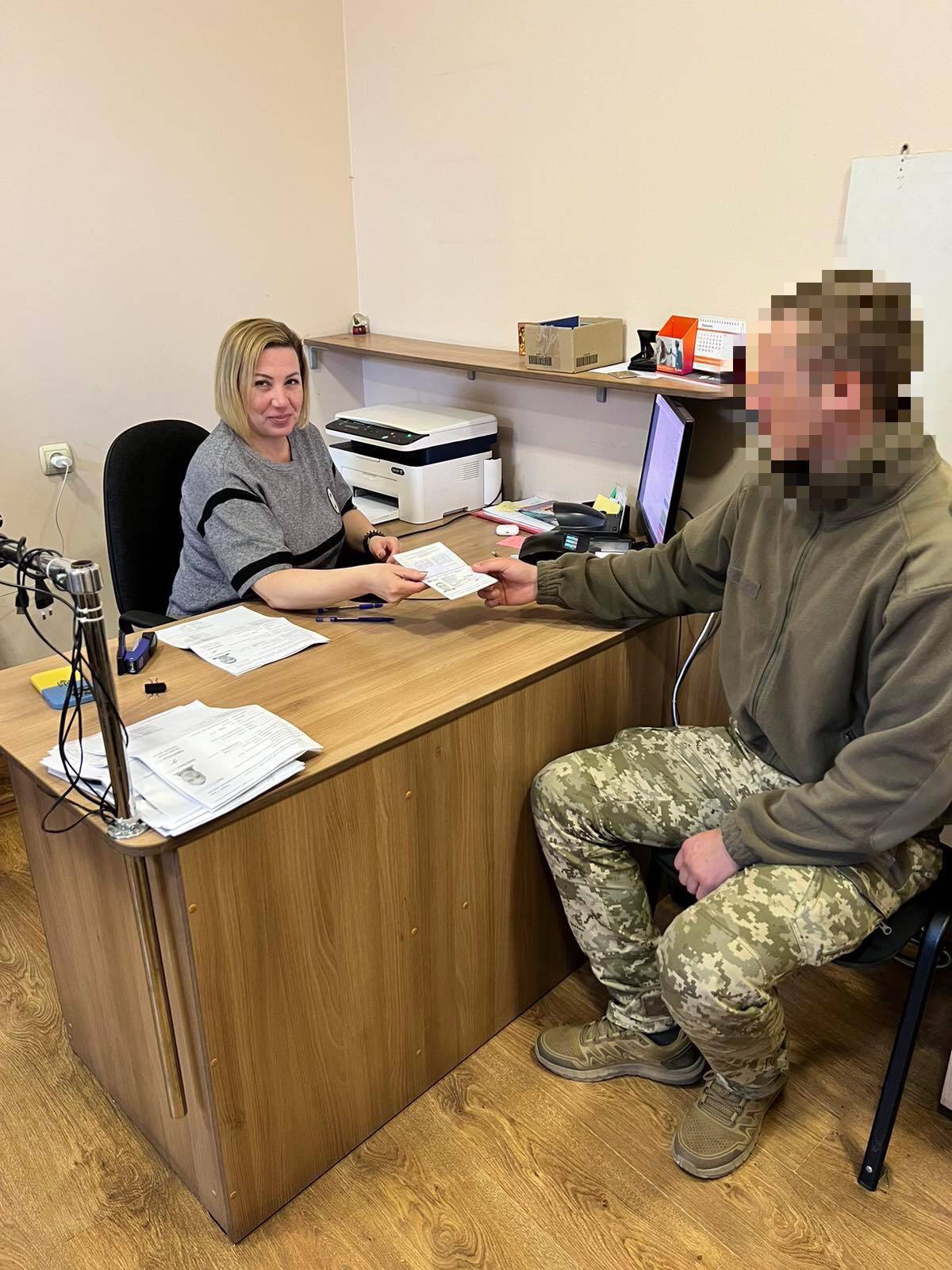 В Головному управлінні ДМС України в Одеській області захисники ...